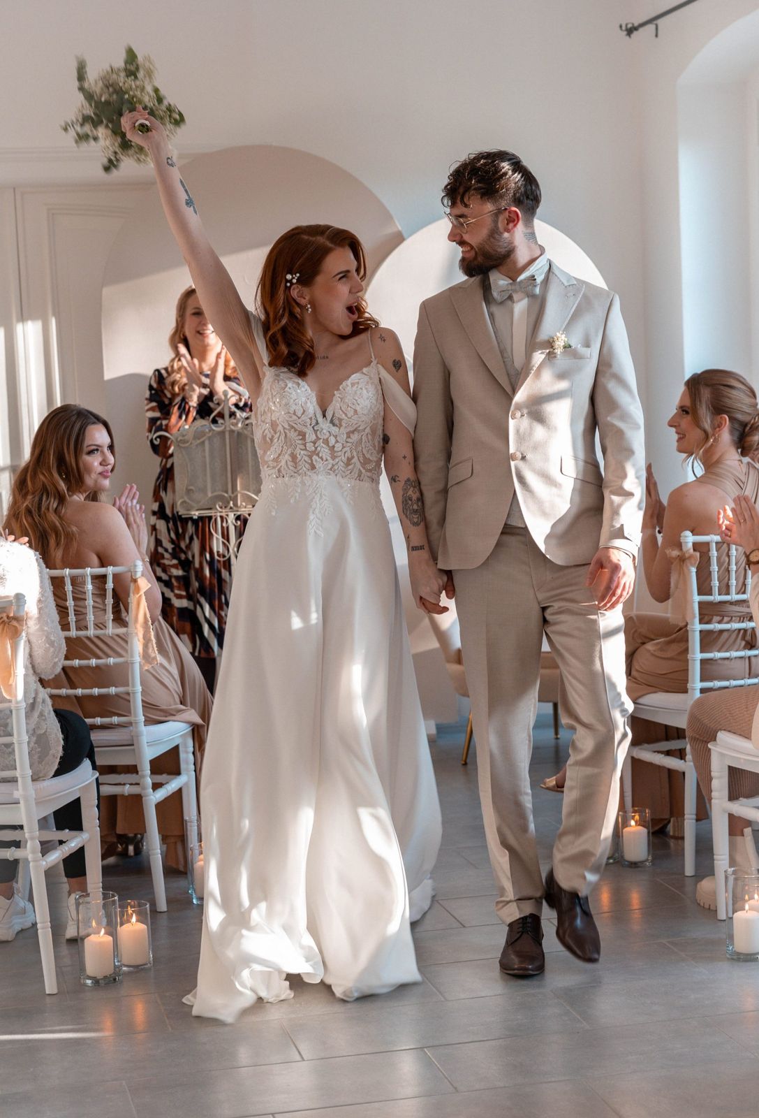 Zeitplan für den Hochzeitstag – Brautpaar bei der Hochzeitsreportage
