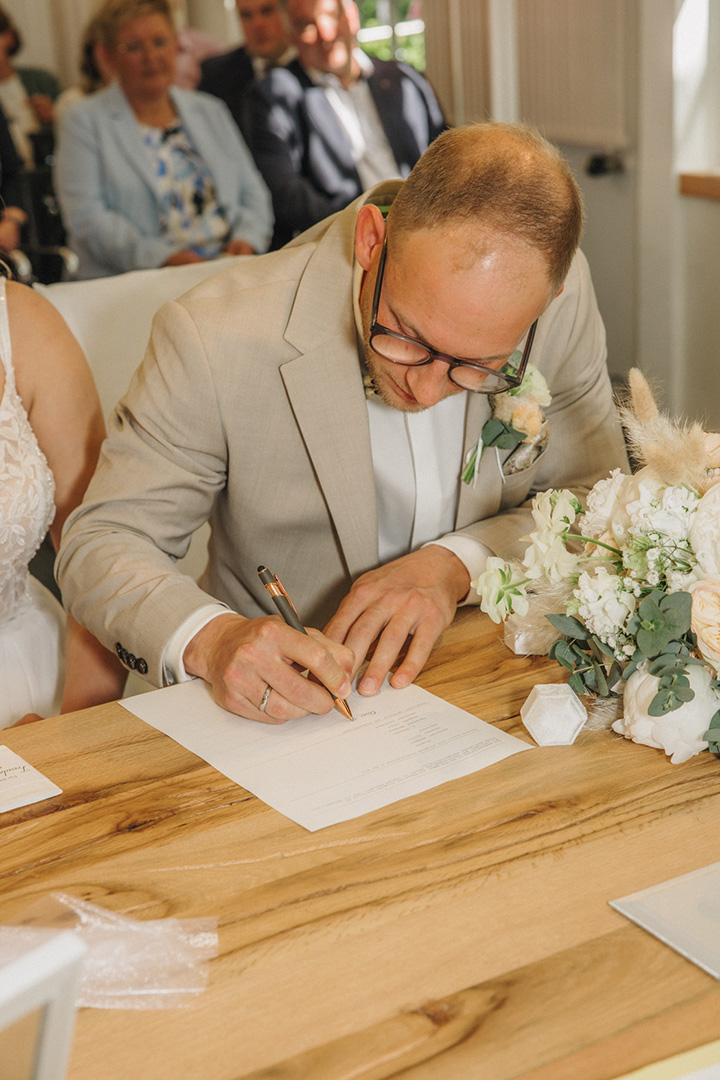 trauung-standesamtlich-hochzeitsfotografin